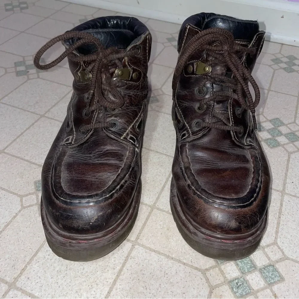 Vtg Dr Martens Doc Leather Boots England Lace Up 8460 Brown Mens Sz 8 UK 9 US